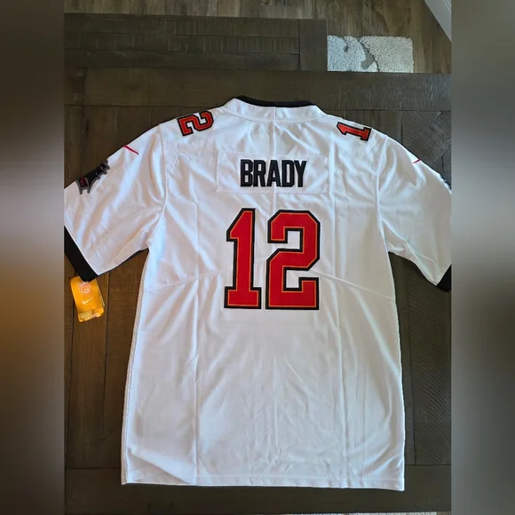 NWT Tom Brady NFL Tampa Bay Buccaneers Superbowl Champship Jersey SZ Medium - Picture 4 of 10